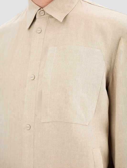 OVERSHIRT RESORT AUS DÉLAVÉ-LEINEN UND LEINEN MIT TROPEN-PRINT