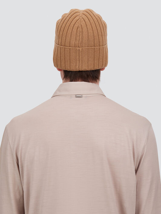 BEANIE AUS KASCHMIR IM PATENTMUSTER