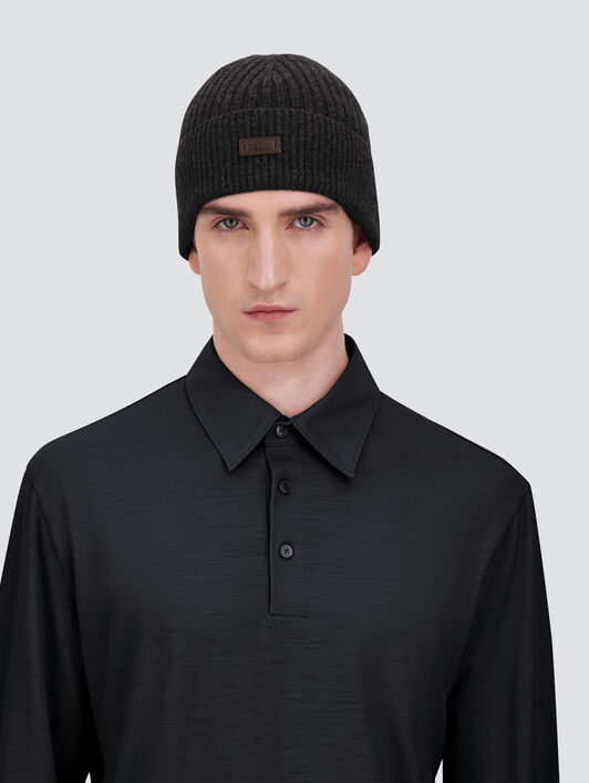 BEANIE AUS WOLLE IM RIPPSTRICK