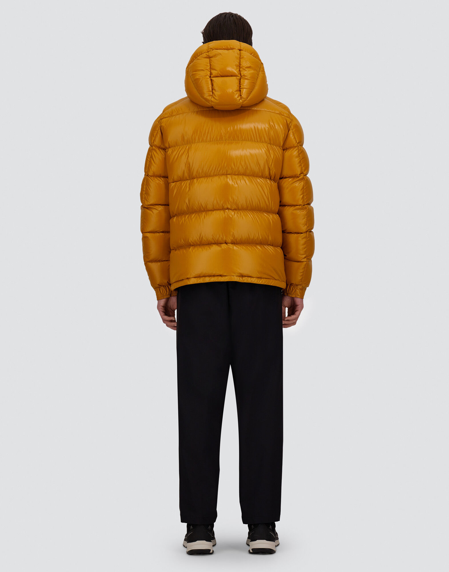 HERO DOWN JACKET IN GLOSSY NYLON