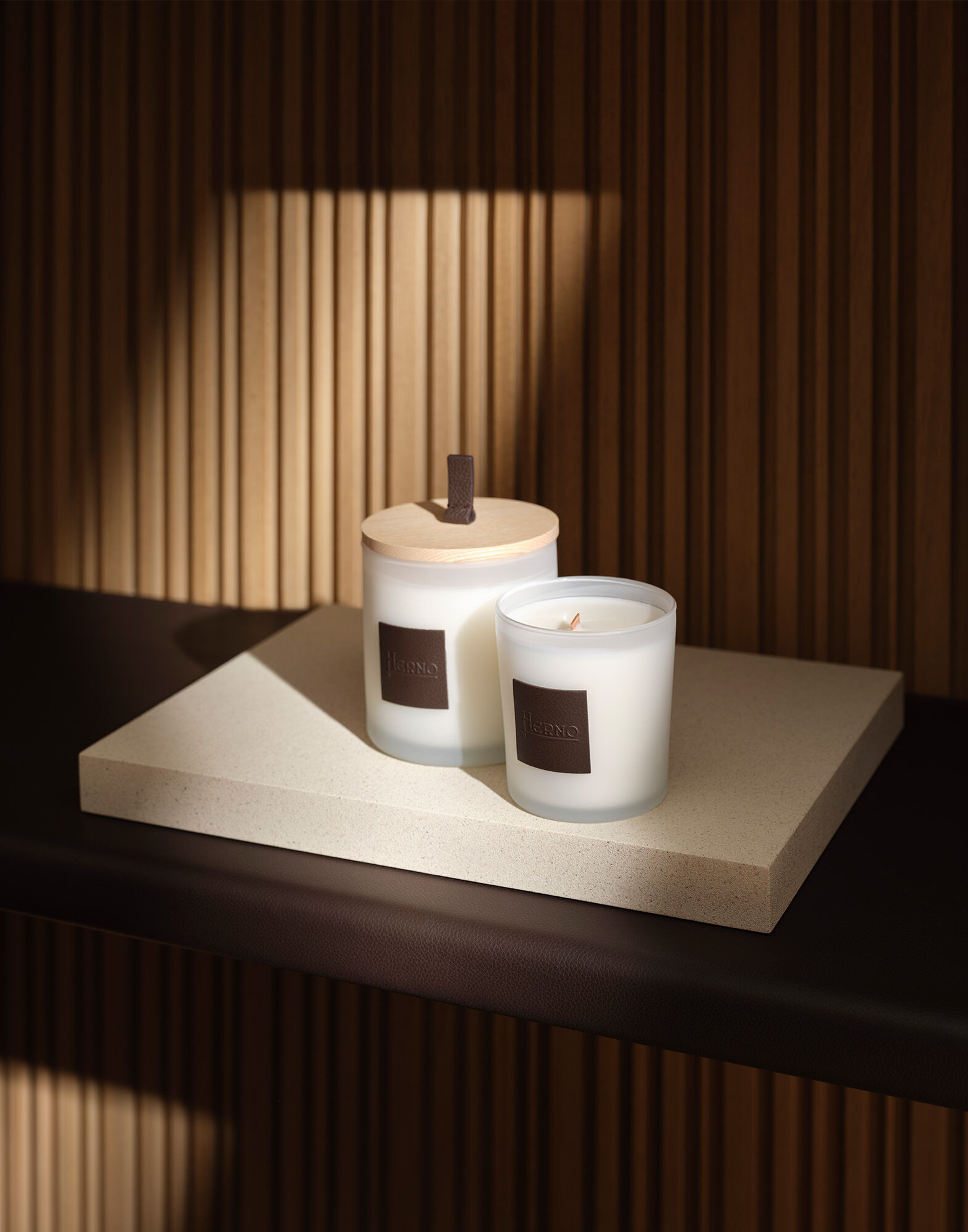 HERNO HABITA SCENTED CANDLE - MEDIUM - 270 g