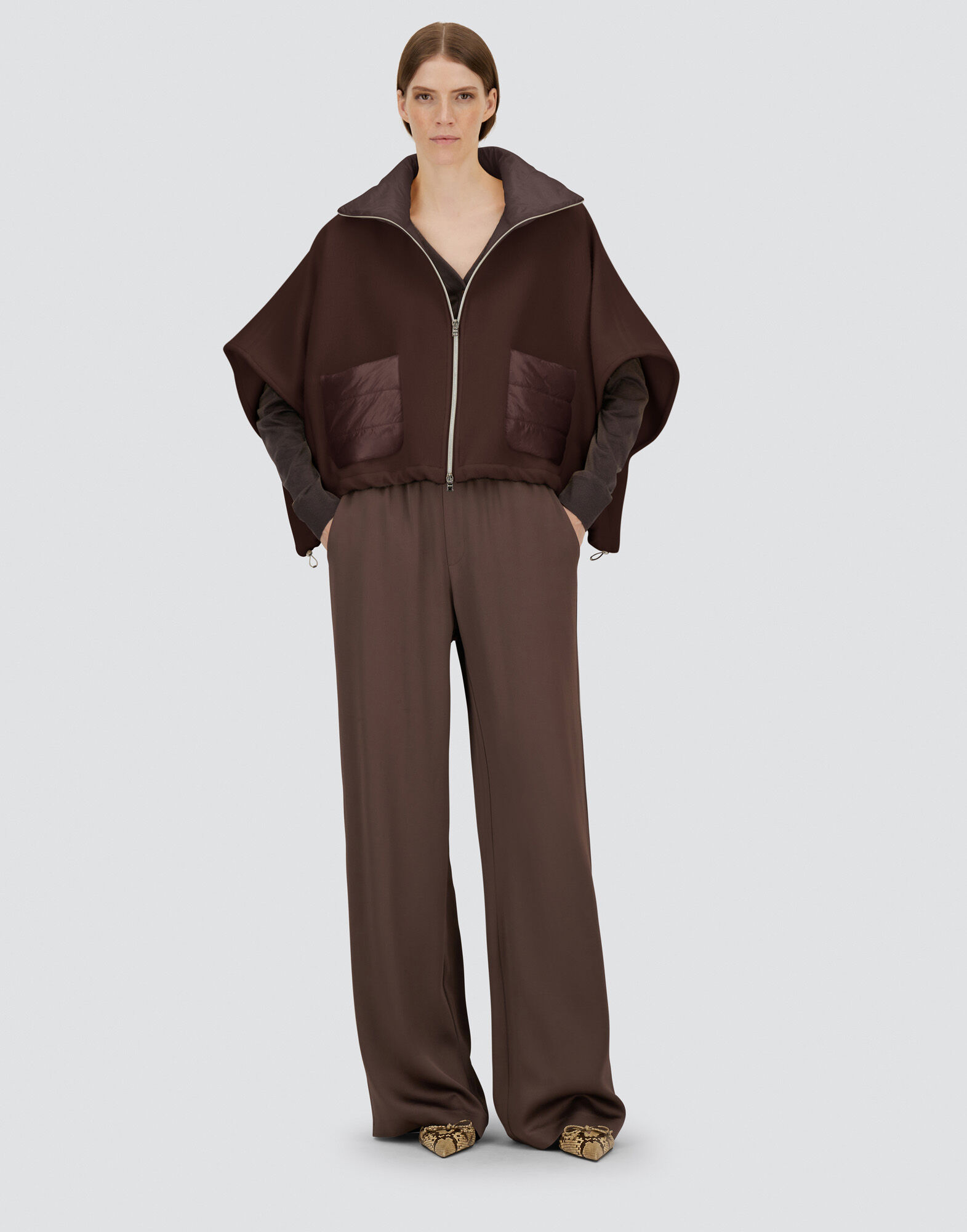 RESORT SHORT PONCHO IN DOUBLE-LAYERED WOOL CASHMERE FABRIC AND NYLON ULTRALIGHT