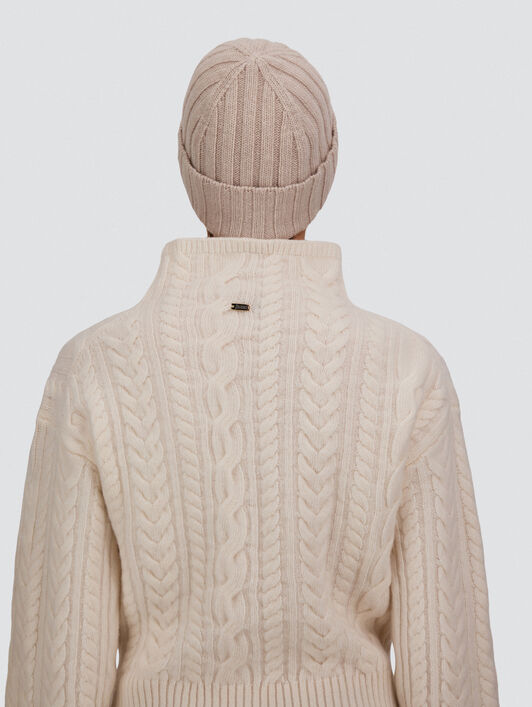 BEANIE AUS WOLLE IM RIPPSTRICK