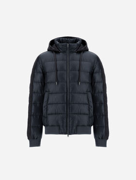 BOMBERJACKE RESORT AUS NYLON ULTRALIGHT UND MIKROFASER MIT VELOURSLEDEREFFEKT