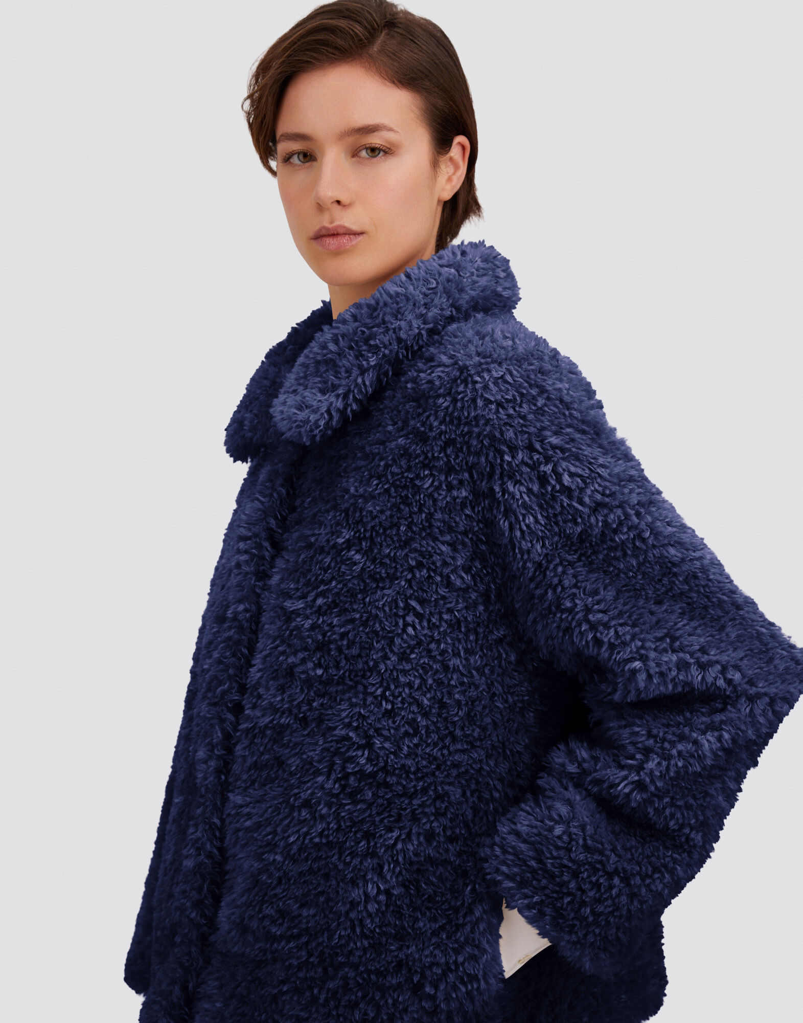 CURLY-EFFECT FUR-TOUCH SHORT JACKET