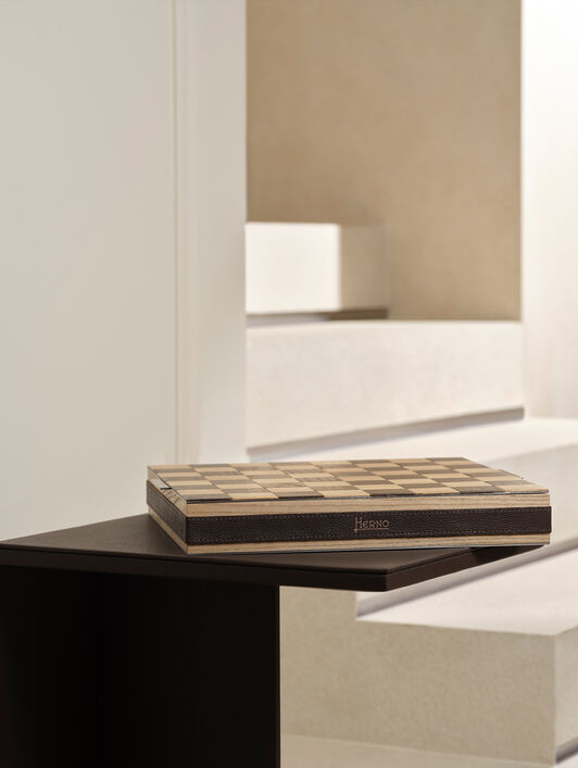 HERNO HABITA TABLETOP CHESSBOARD
