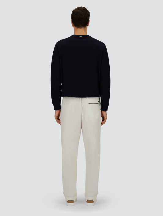 PANTALONI RESORT IN NYLON STRETCH LEGGERO