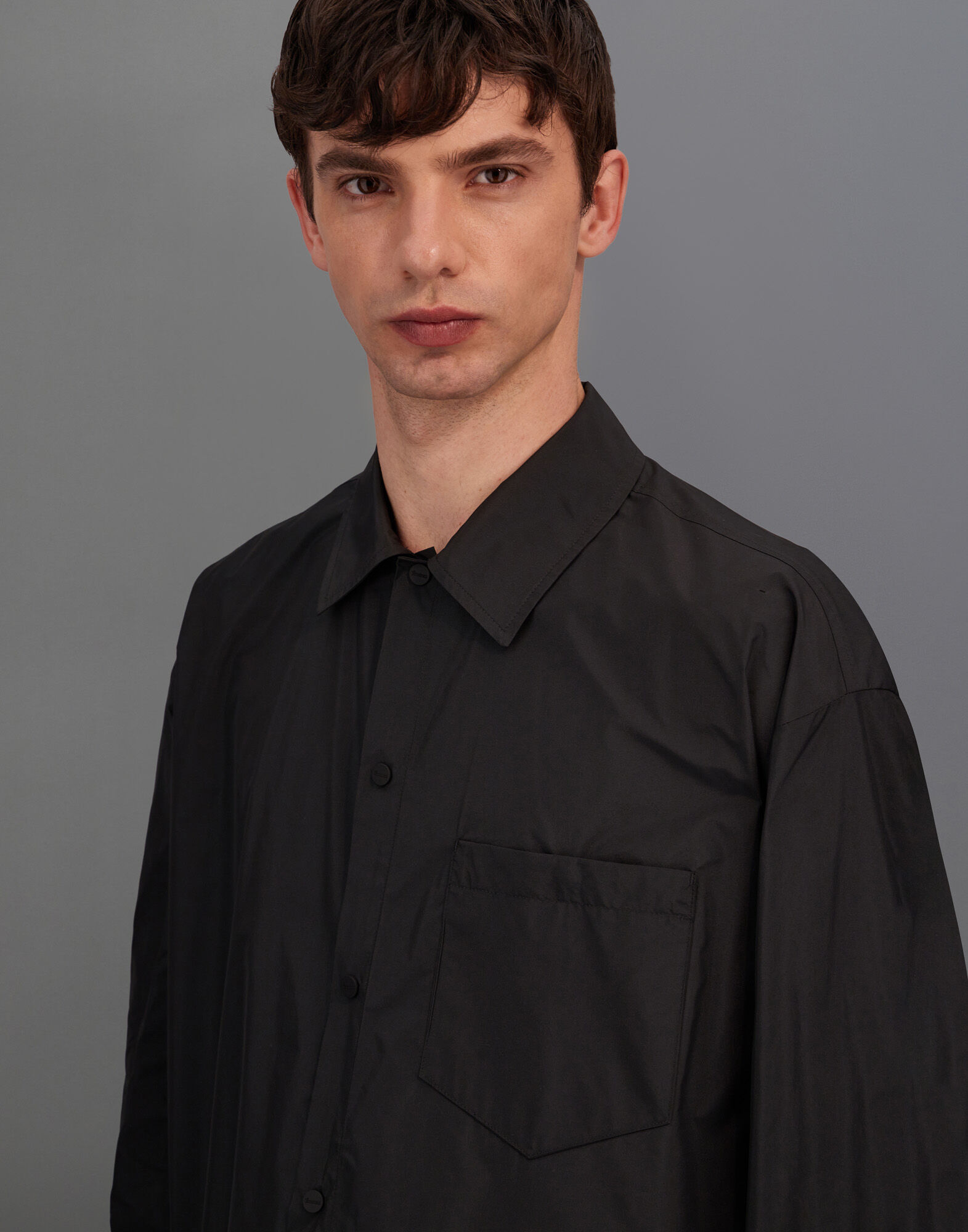 CAMISA LAMINAR DE R-TECH NYLON