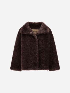 KURZE JACKE MIT DER HAPTIK VON GELOCKTEM FELL