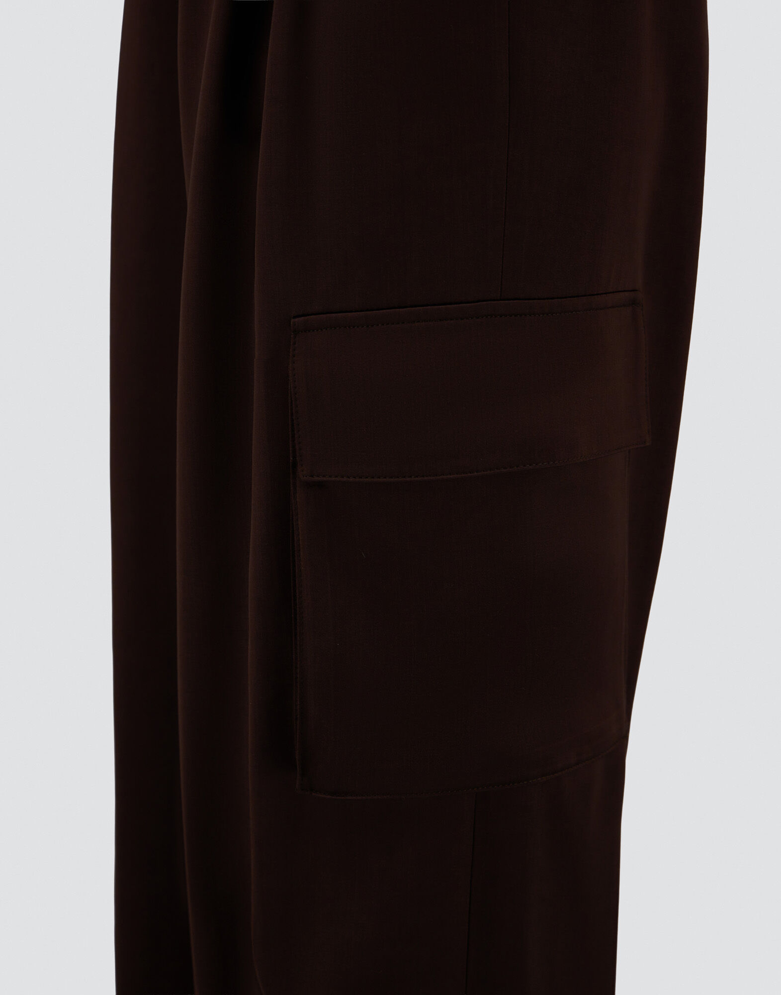 PANTALONI CARGO IN RASO DI VISCOSA E LANA