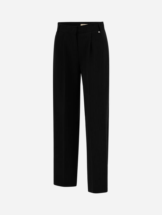 HOSE AUS FLIESSENDEM TWILL